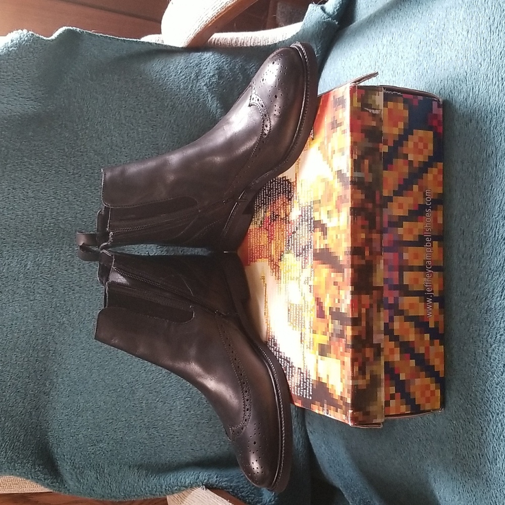 Jeffrey Campbell Edmone Boot - Picture 5 of 7